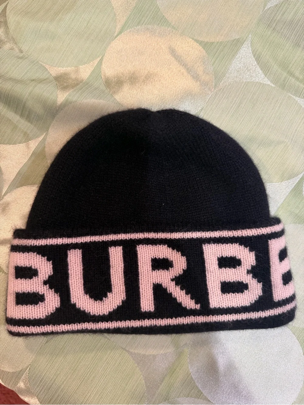 Burberry Black Beanie with Logo Border